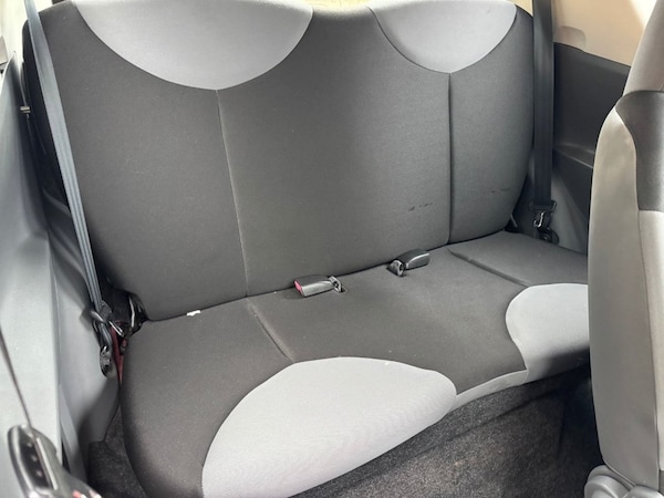 Used Peugeot 107 2010 for sale - 76256300: Photo 8