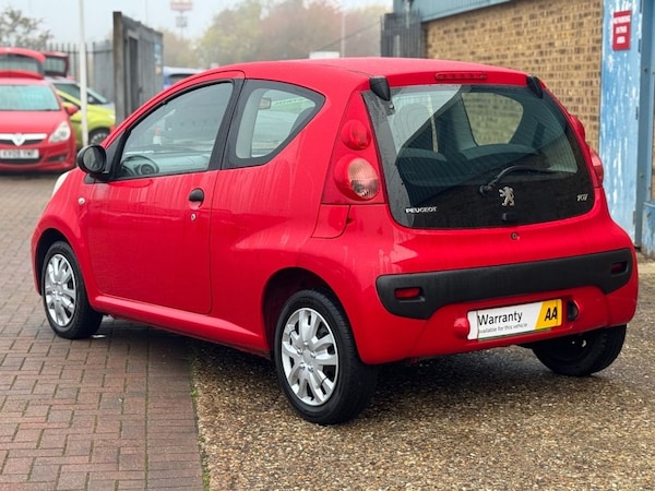 Used Peugeot 107 2010 for sale - 76256300: Photo 9
