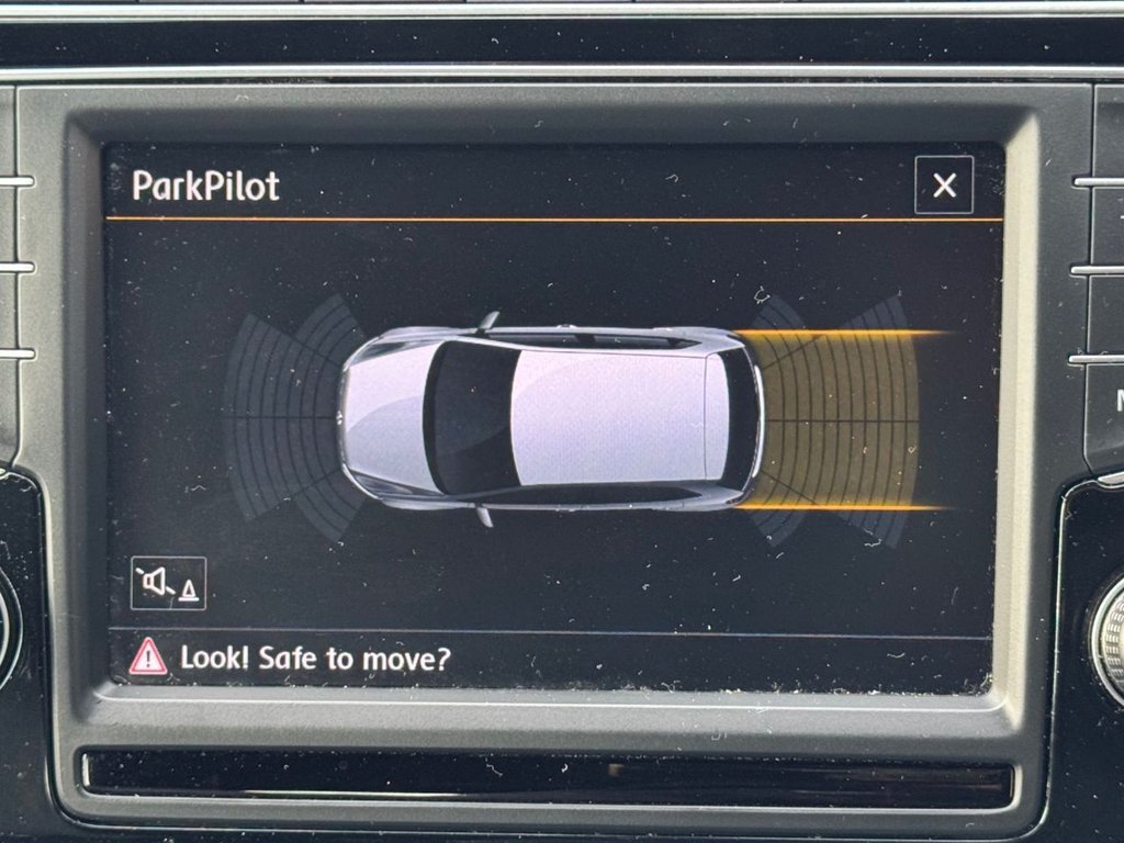 Used Volkswagen Polo 2015 for sale - 77594595: Photo 18