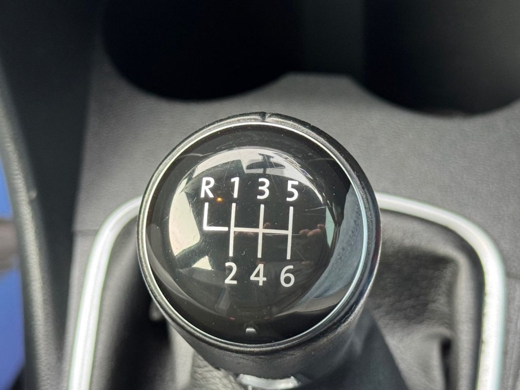 Used Volkswagen Polo 2015 for sale - 77594595: Photo 28