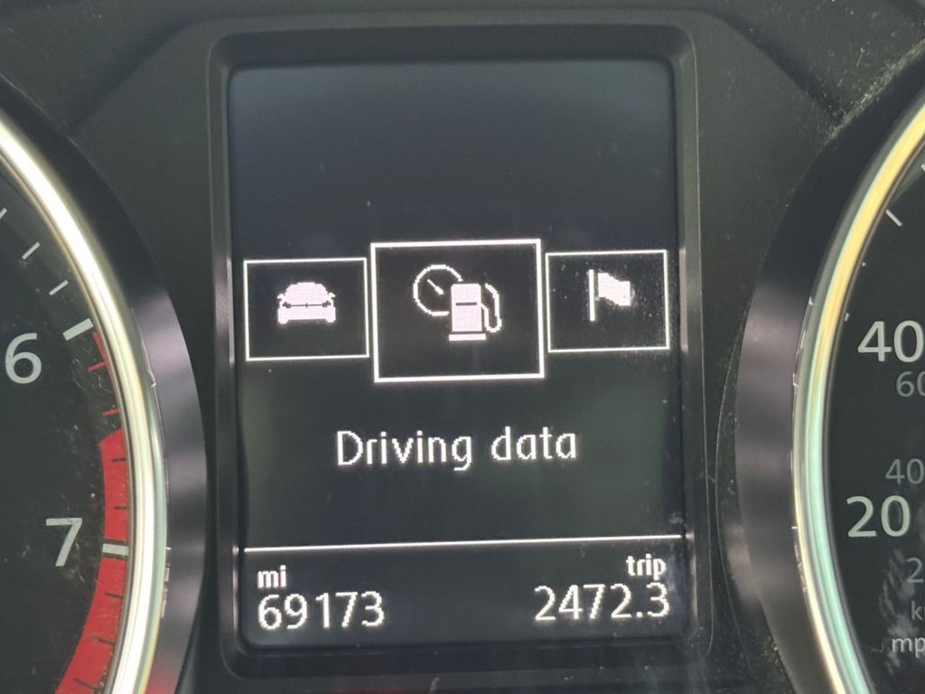 Used Volkswagen Polo 2015 for sale - 77594595: Photo 41