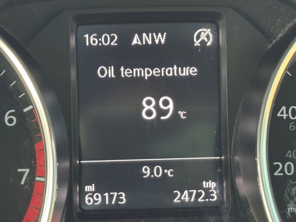 Used Volkswagen Polo 2015 for sale - 77594595: Photo 48