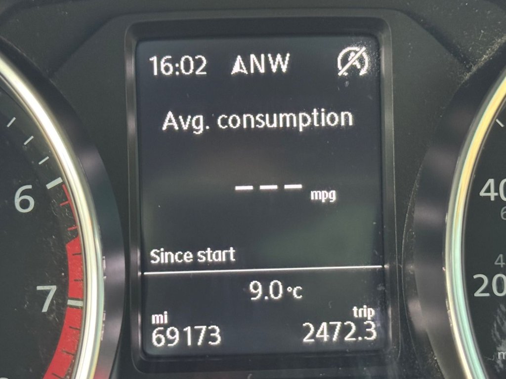 Used Volkswagen Polo 2015 for sale - 77594595: Photo 50