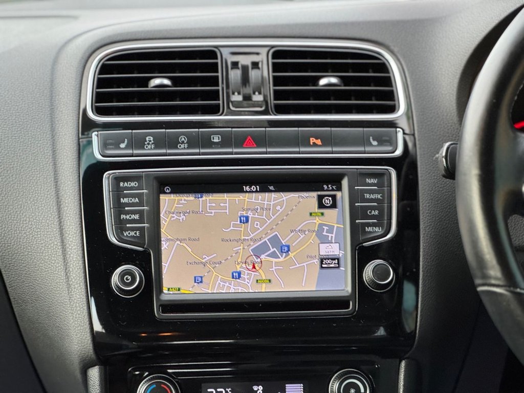 Used Volkswagen Polo 2015 for sale - 77594595: Photo 6