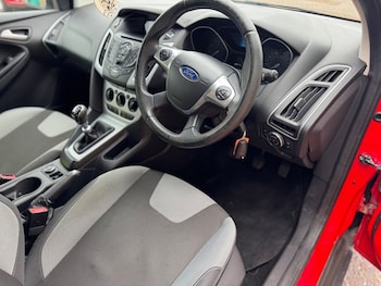 Used Ford Focus 2013 for sale - 78044278: Photo