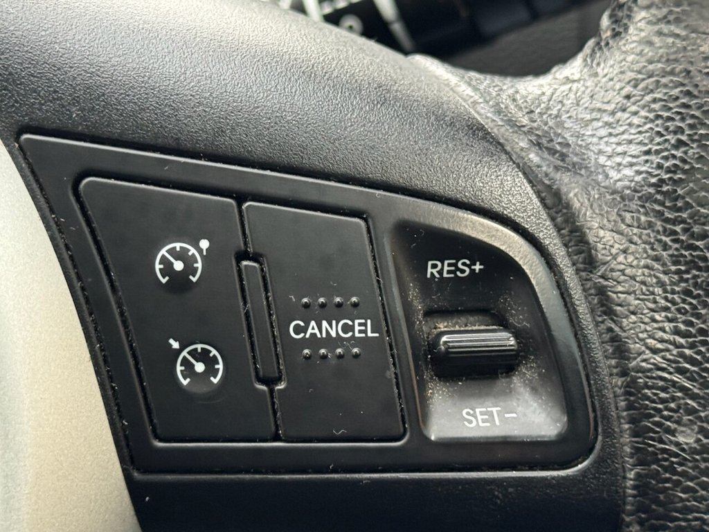 Used Kia Venga 2013 for sale - 76642894: Photo 18