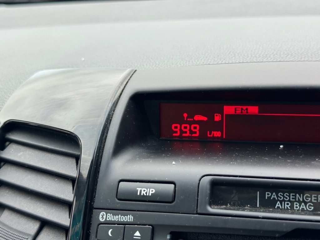 Used Kia Venga 2013 for sale - 76642894: Photo 23