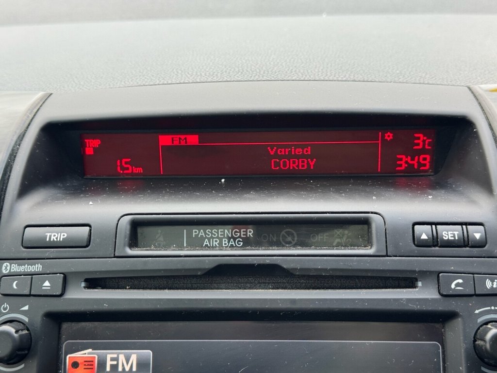 Used Kia Venga 2013 for sale - 76642894: Photo 25