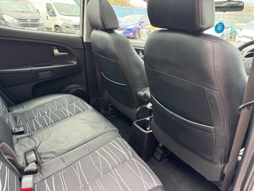 Used Kia Venga 2013 for sale - 76642894: Photo 35