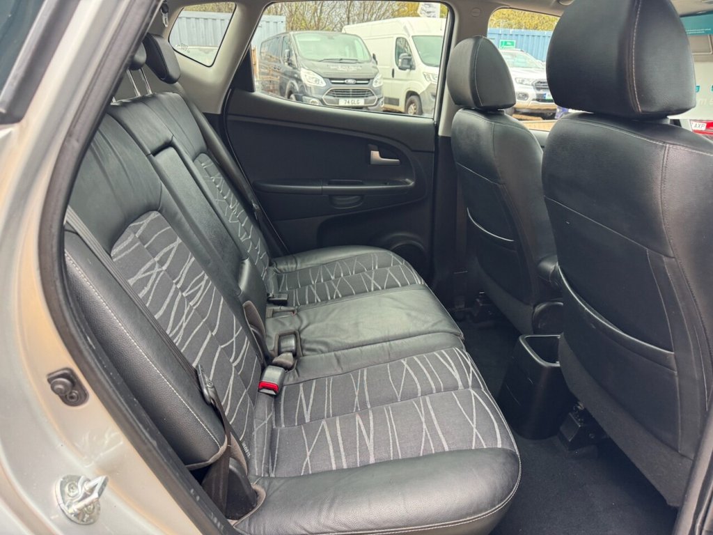 Used Kia Venga 2013 for sale - 76642894: Photo 37