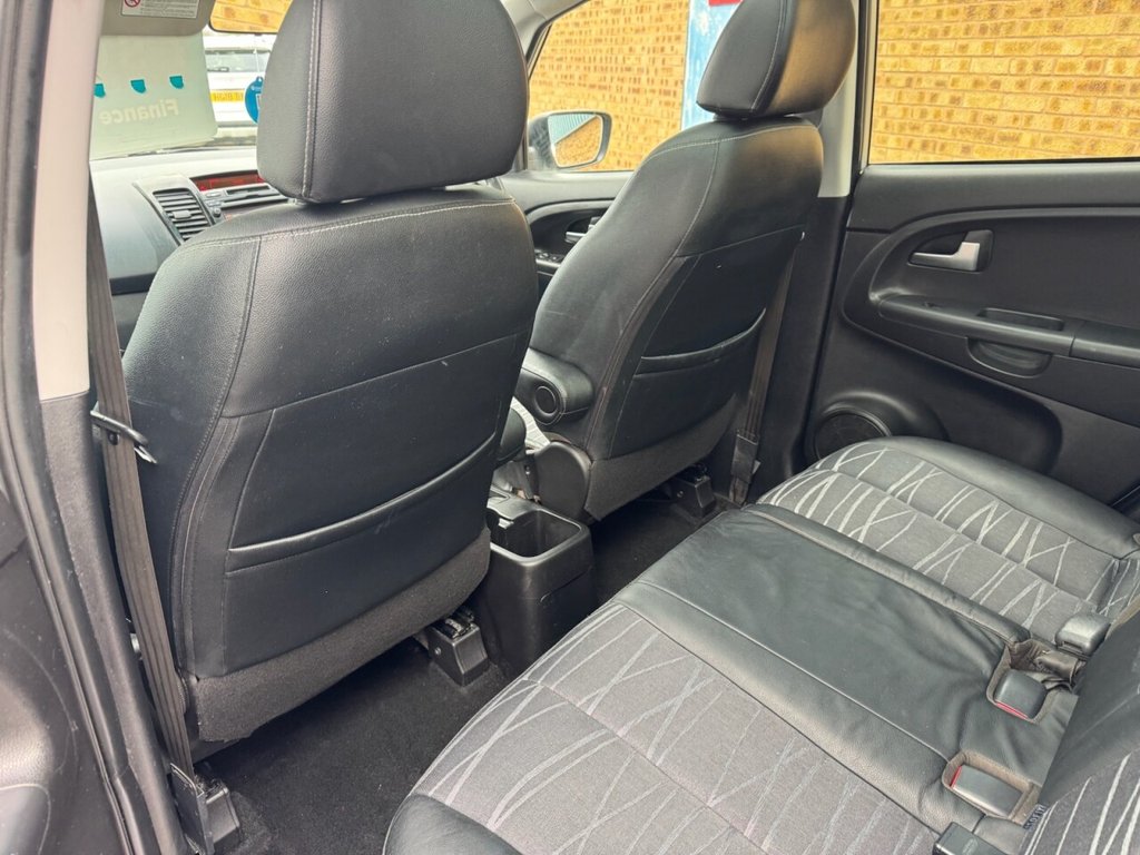 Used Kia Venga 2013 for sale - 76642894: Photo 39