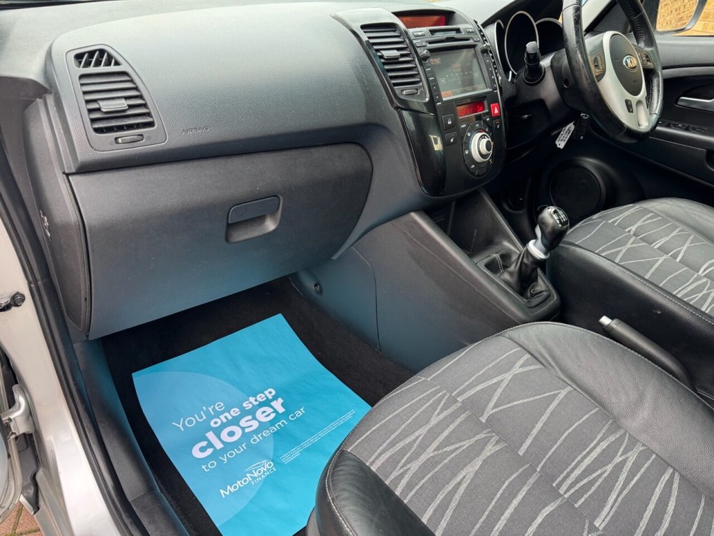 Used Kia Venga 2013 for sale - 76642894: Photo 42