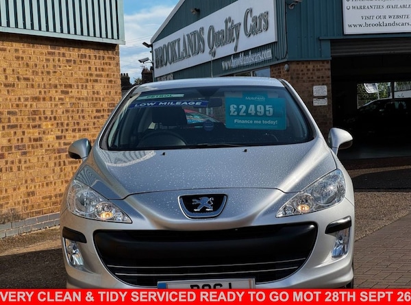 Used Peugeot 308 2010 for sale - 76245132: Photo 1