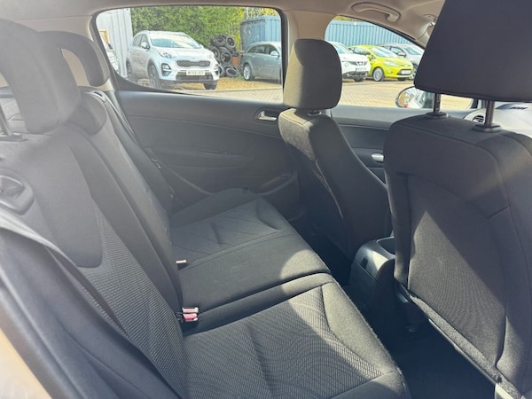 Used Peugeot 308 2010 for sale - 76245132: Photo 20