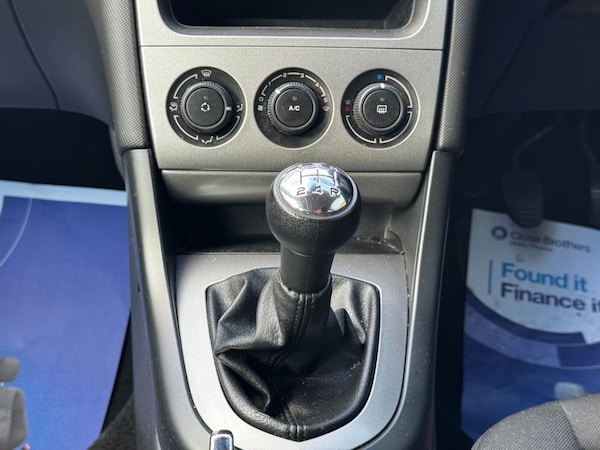 Used Peugeot 308 2010 for sale - 76245132: Photo 9
