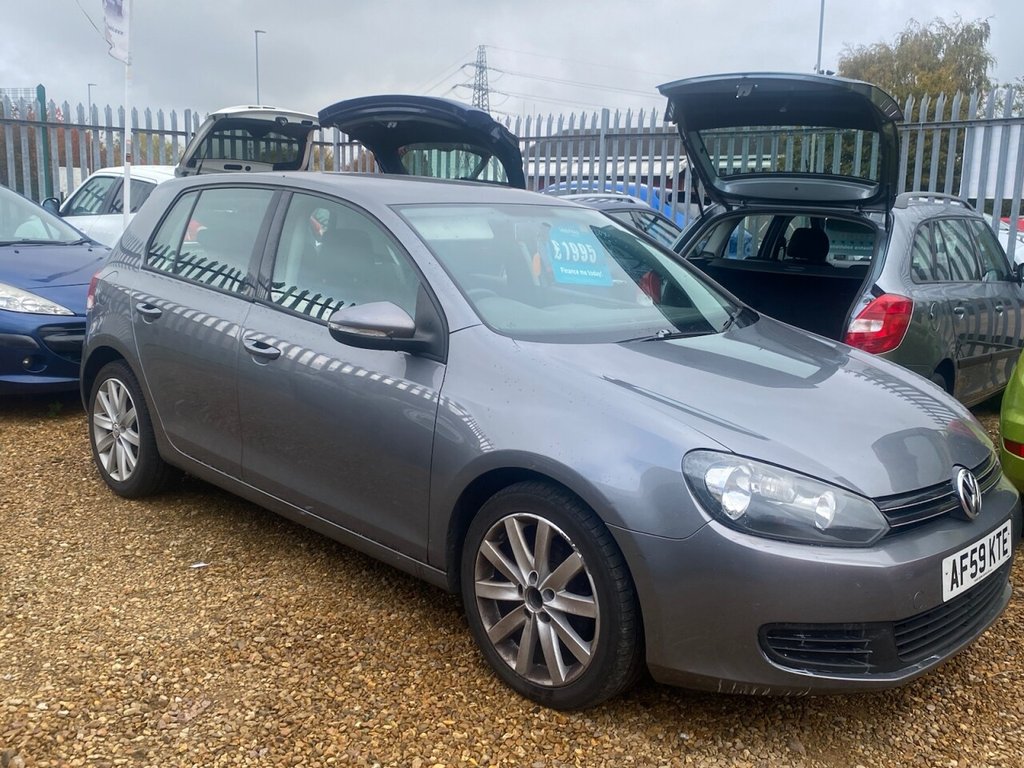 Used Volkswagen Golf 2009 for sale - 76279679: Photo 1