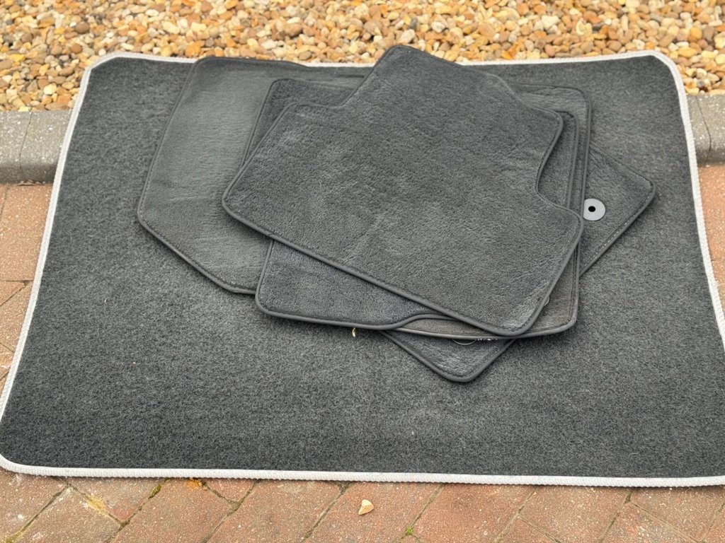 Used Vauxhall Zafira Tourer 2017 for sale - 78200141: Photo 18