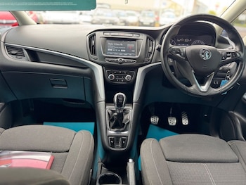 Used Vauxhall Zafira Tourer 2017 for sale - 78200141: Photo
