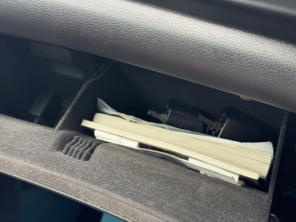 Used Vauxhall Zafira Tourer 2017 for sale - 78200141: Photo 31