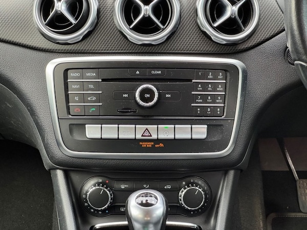Used Mercedes-Benz GLA 2018 for sale - 74483617: Photo 31