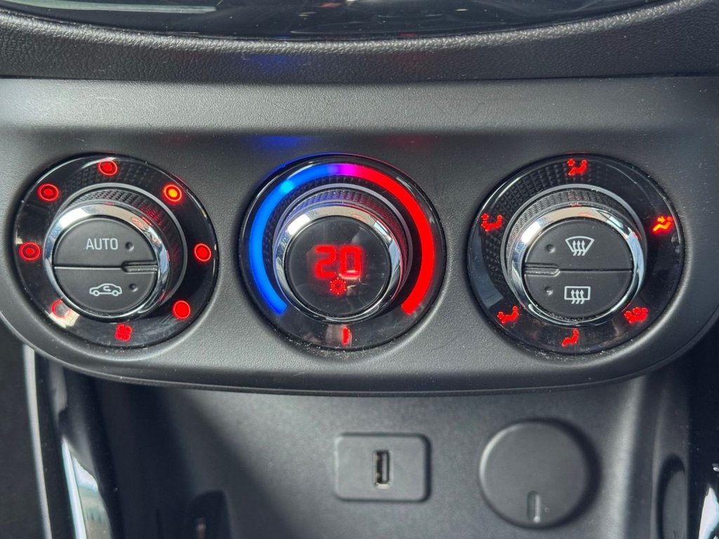 Used Vauxhall ADAM 2014 for sale - 78200486: Photo 17