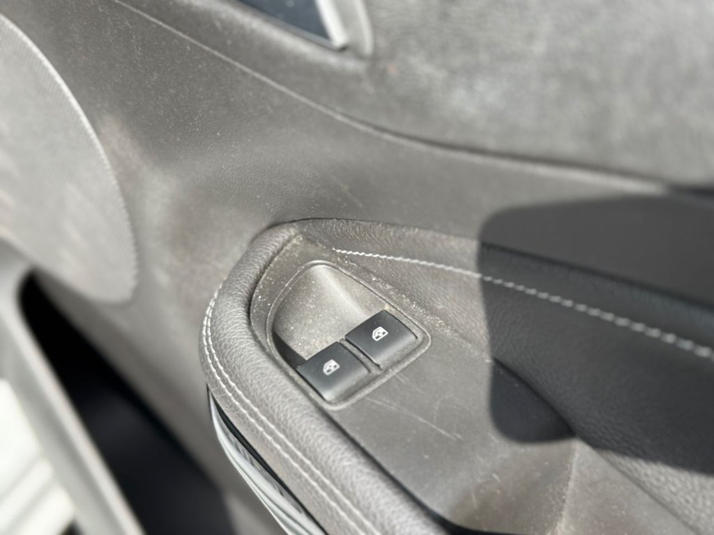 Used Vauxhall ADAM 2014 for sale - 78200486: Photo 32