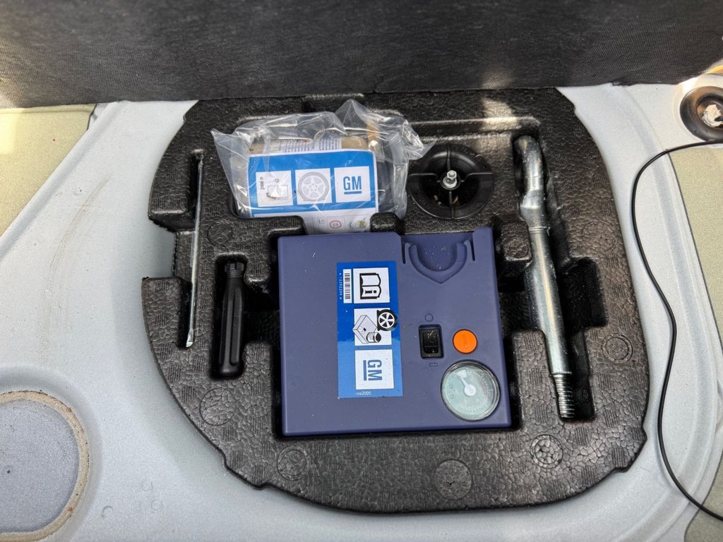 Used Vauxhall ADAM 2014 for sale - 78200486: Photo 39