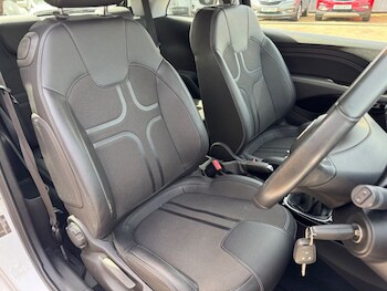 Used Vauxhall ADAM 2014 for sale - 78200486: Photo