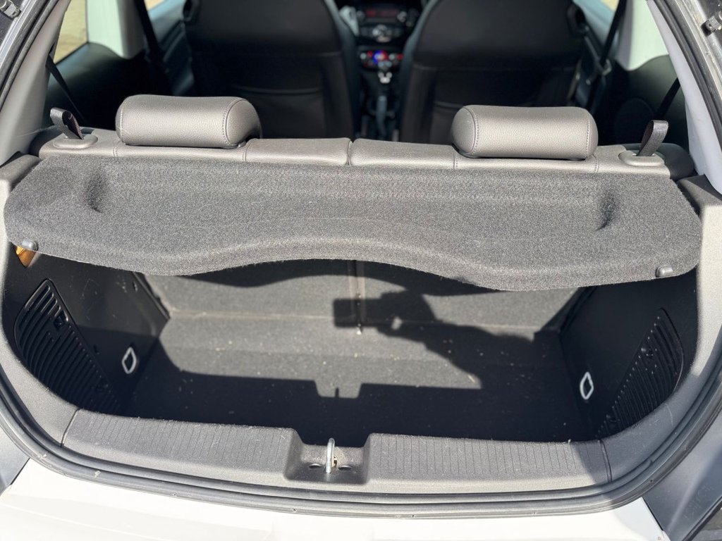 Used Vauxhall ADAM 2014 for sale - 78200486: Photo 41