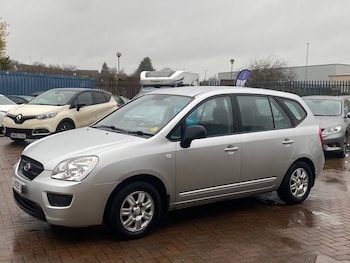 Used Kia Carens 2009 for sale - 76768102: Photo