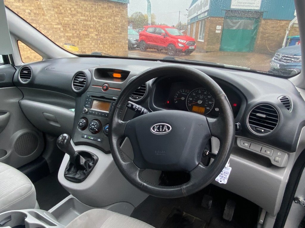 Used Kia Carens 2009 for sale - 76768102: Photo 4