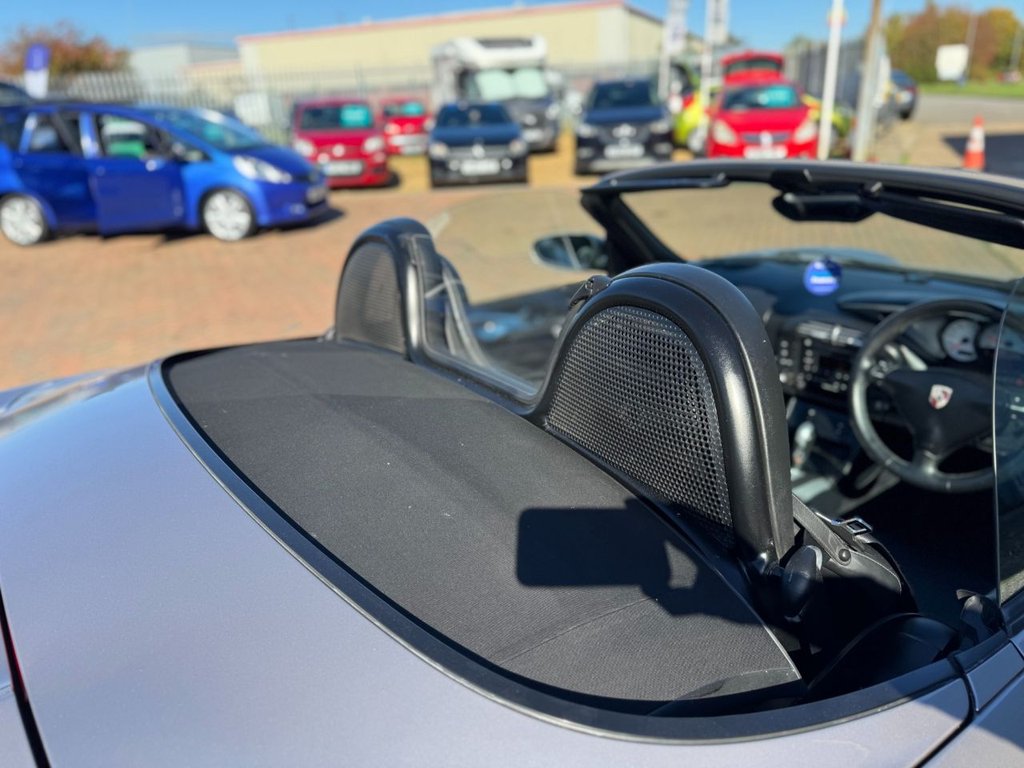 Used Porsche Boxster 2004 for sale - 76185026: Photo 23