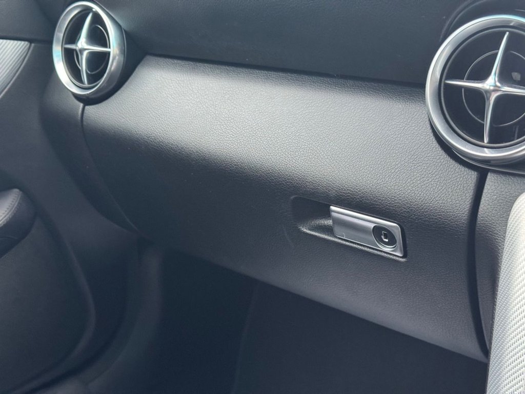 Used Mercedes-Benz SLC 2016 for sale - 77341214: Photo 21