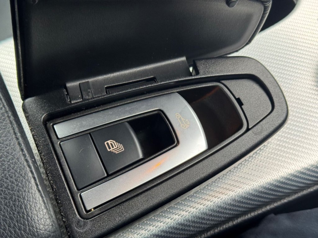 Used Mercedes-Benz SLC 2016 for sale - 77341214: Photo 23