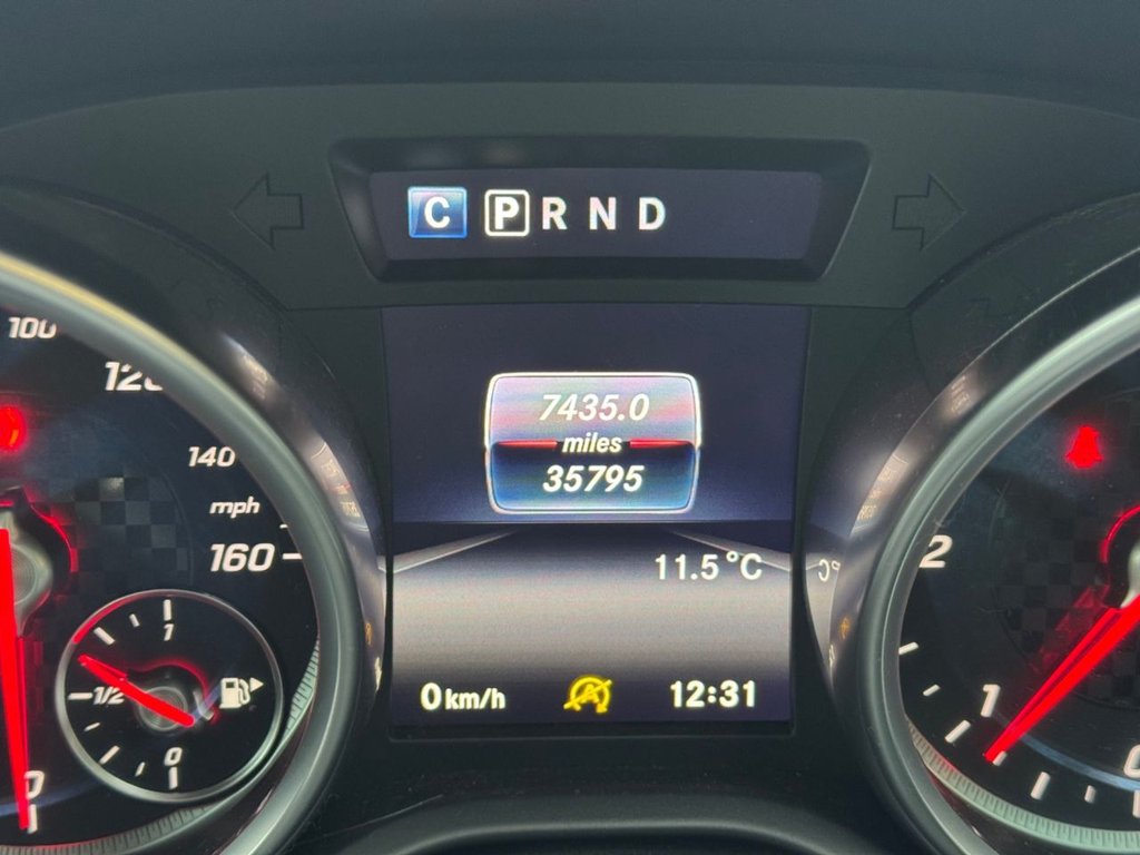 Used Mercedes-Benz SLC 2016 for sale - 77341214: Photo 4