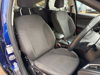 Used Ford Focus 2017 for sale - 79254219: Photo