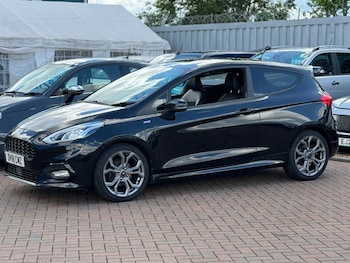 Used Ford Fiesta 2018 for sale - 78780723: Photo