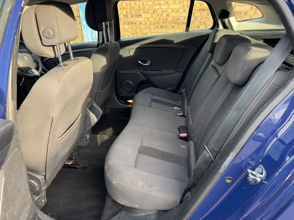 Used Renault Megane 2011 for sale - 76642784: Photo 22