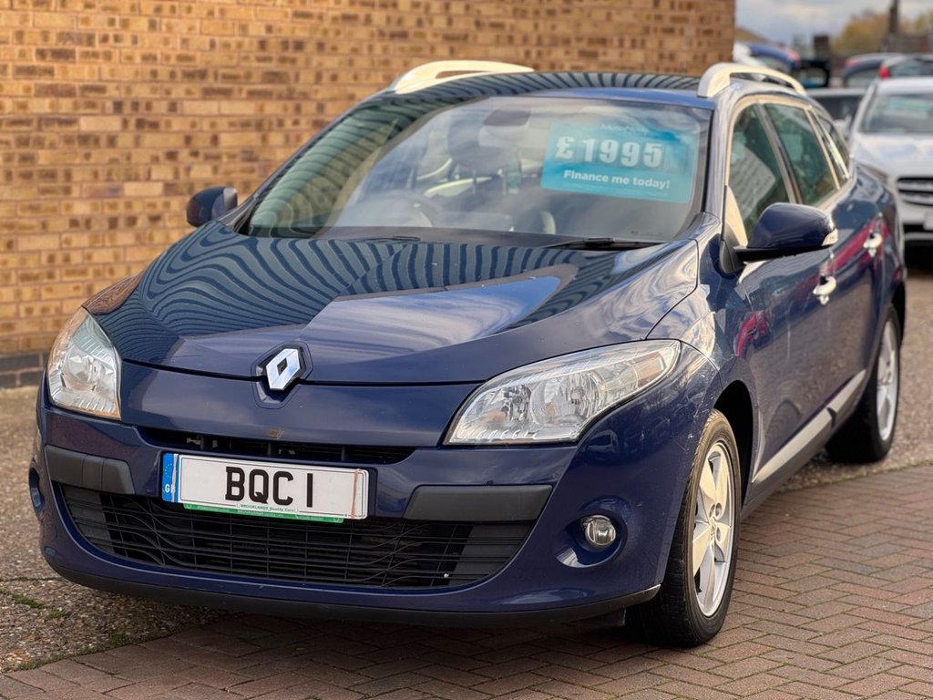 Used Renault Megane 2011 for sale - 76642784: Photo 25