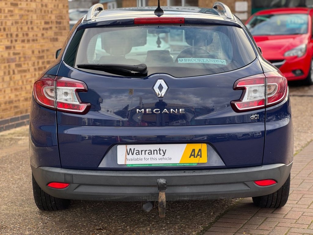 Used Renault Megane 2011 for sale - 76642784: Photo 26