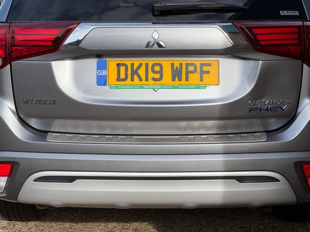 Used Mitsubishi Outlander 2019 for sale - 76395836: Photo 10