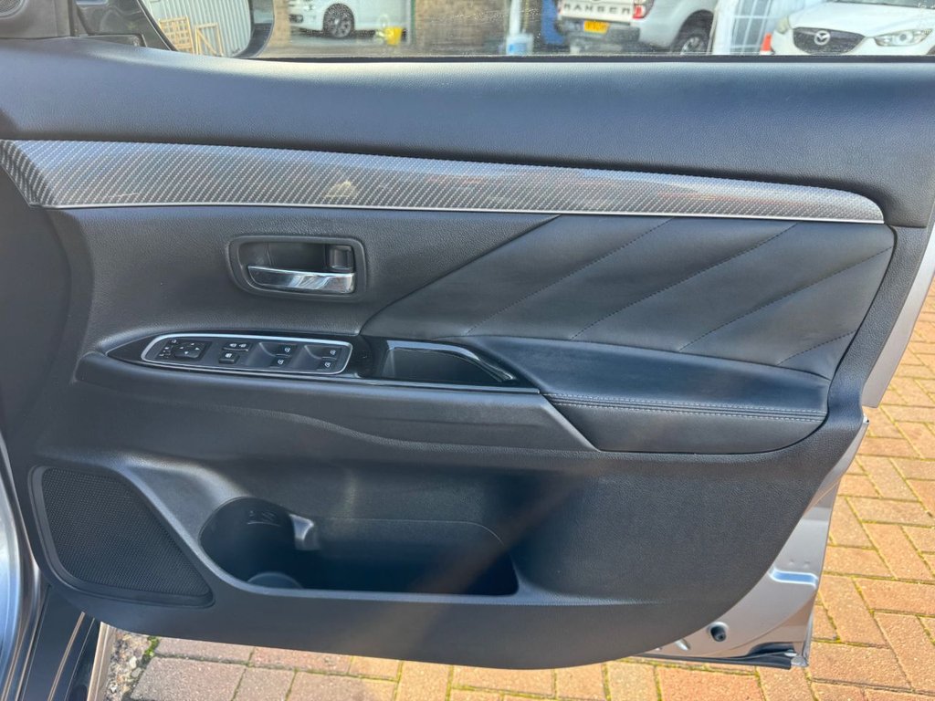 Used Mitsubishi Outlander 2019 for sale - 76395836: Photo 44