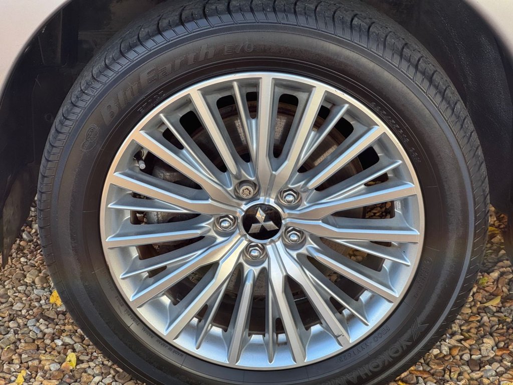 Used Mitsubishi Outlander 2019 for sale - 76395836: Photo 8