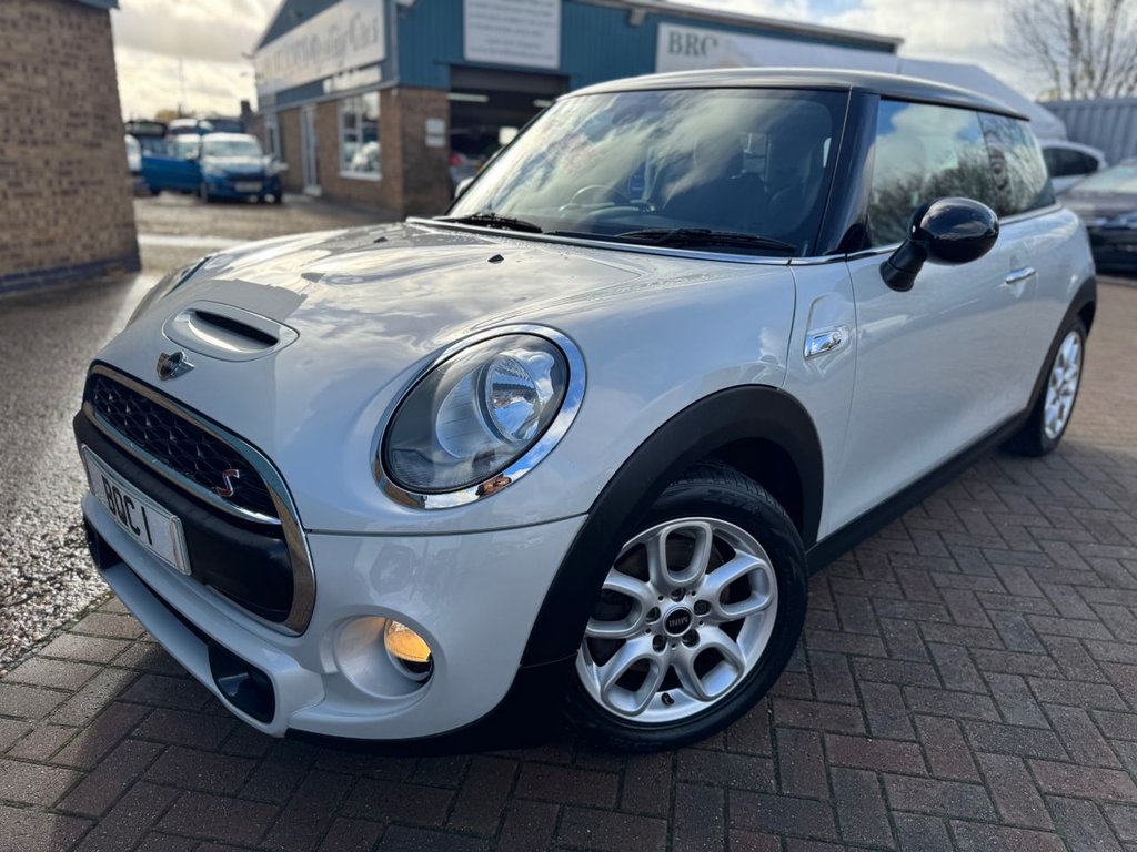 Used MINI Hatch 2016 for sale - 76570318: Photo 41