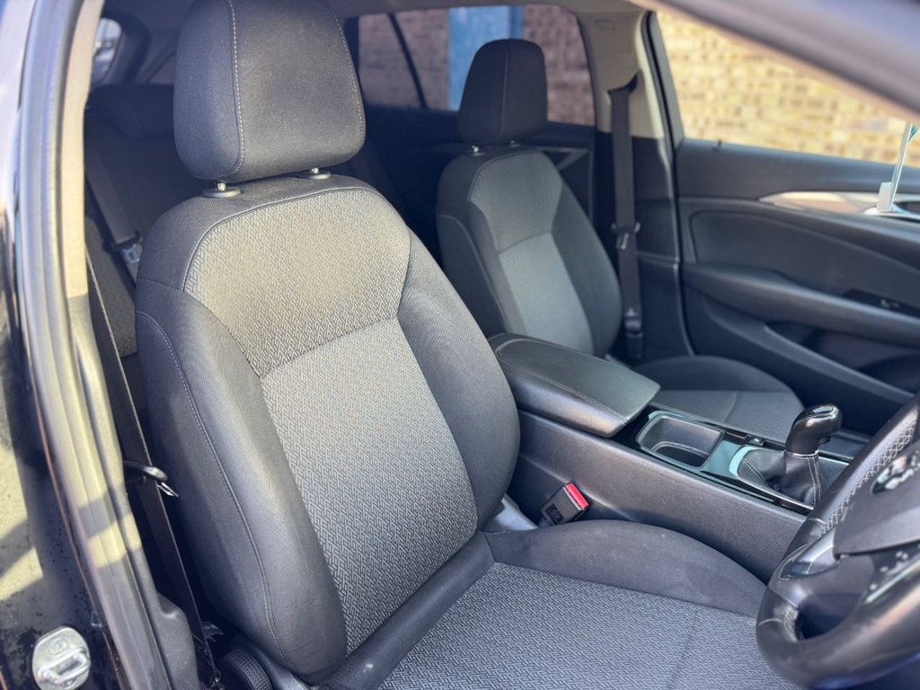 Used Vauxhall Insignia 2018 for sale - 77383970: Photo 5