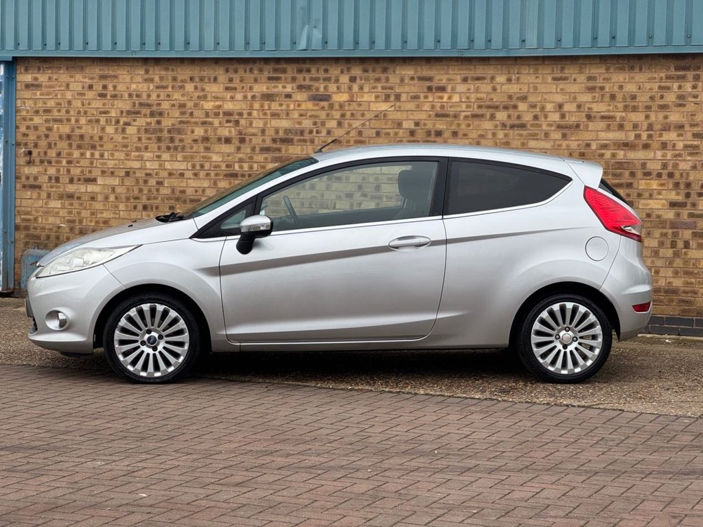 Used Ford Fiesta 2008 for sale - 77383930: Photo 17