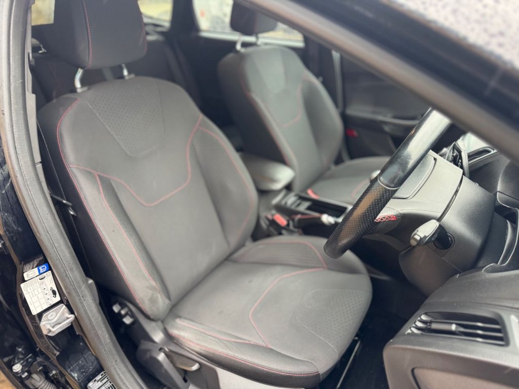 Used Ford Focus 2018 for sale - 77546906: Photo 3