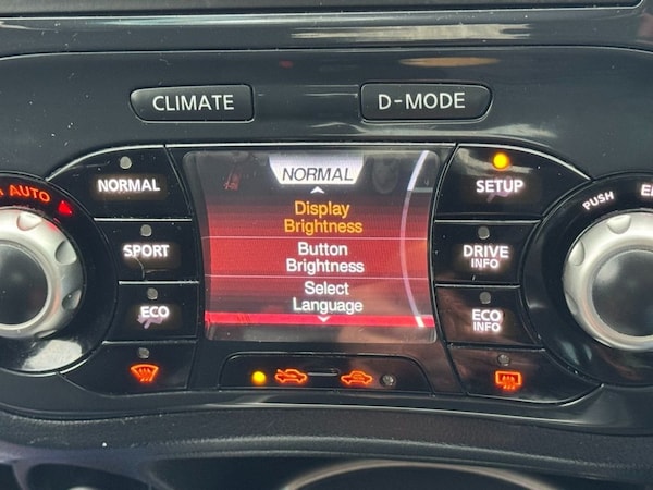 Used Nissan Juke 2010 for sale - 75630892: Photo 18