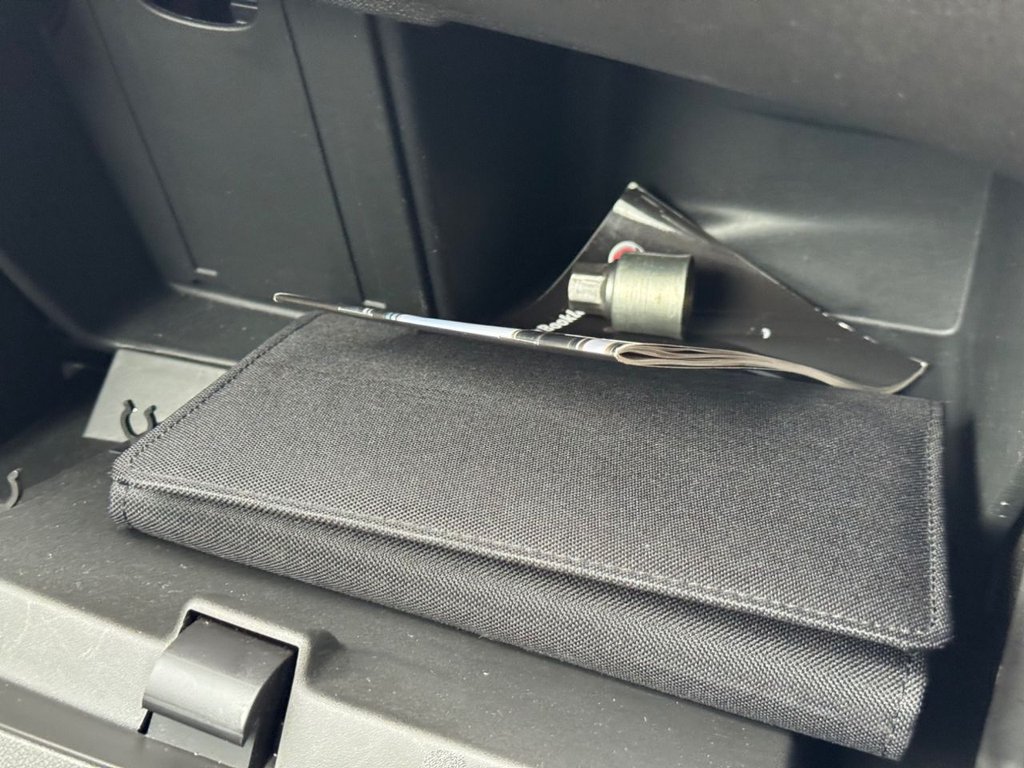 Used Vauxhall Corsa 2015 for sale - 76279444: Photo 28