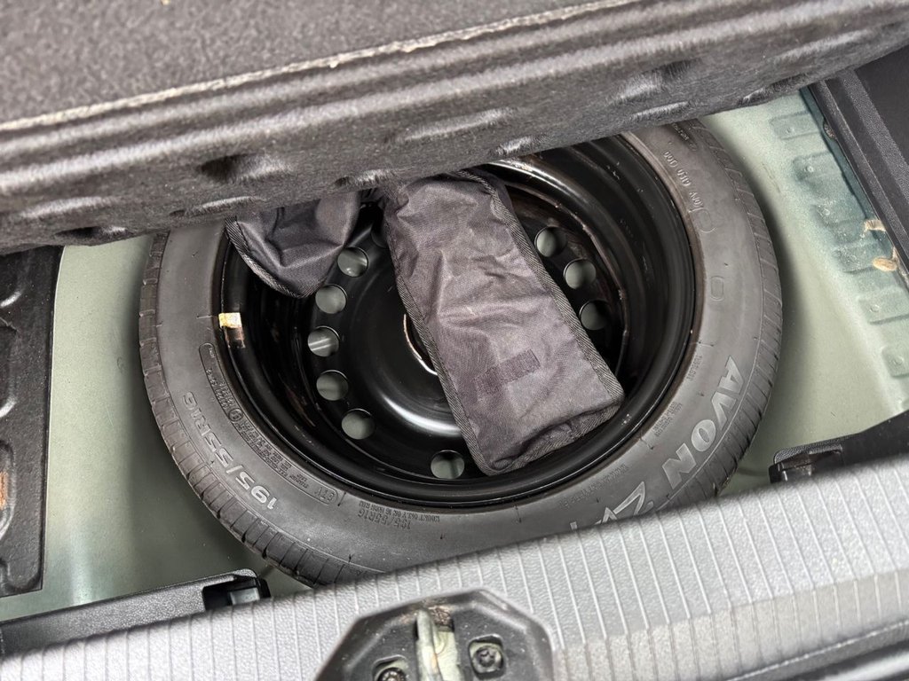 Used Vauxhall Corsa 2015 for sale - 76279444: Photo 47